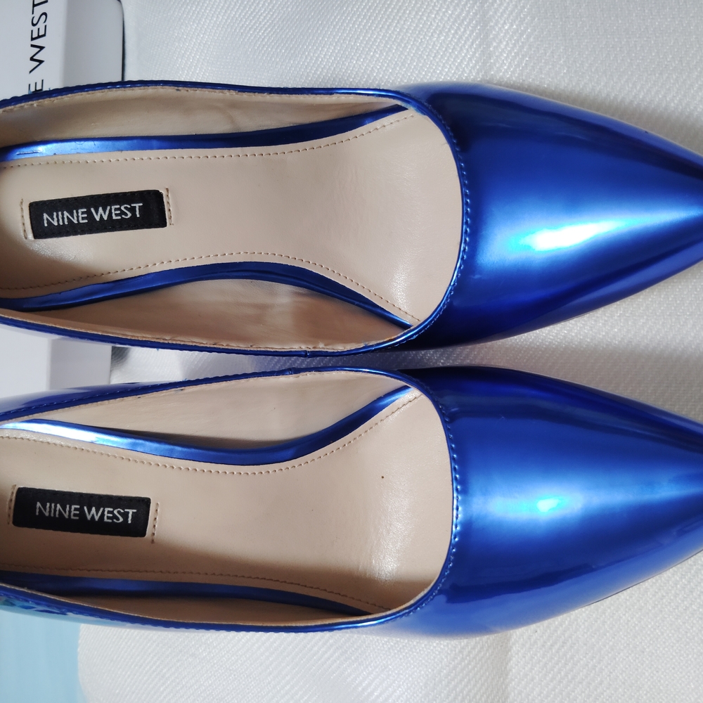Nine West Shiny Blue Heels - Picture 2 of 5
